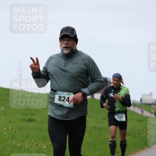 04.05.2025 - 8. Wedeler Halbmarathon Yannick Fuchs http://msf.ph/oto/7820791 04.05.2025 11:27:44 Laufen 824, 267 meine-sportfotos.de