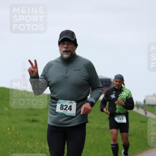 04.05.2025 - 8. Wedeler Halbmarathon Yannick Fuchs http://msf.ph/oto/7820797 04.05.2025 11:27:45 Laufen 824, 267 meine-sportfotos.de