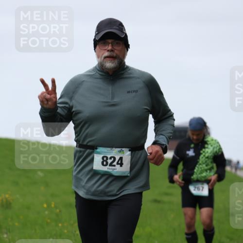 04.05.2025 - 8. Wedeler Halbmarathon Yannick Fuchs http://msf.ph/oto/7820826 04.05.2025 11:27:45 Laufen 824, 267 meine-sportfotos.de