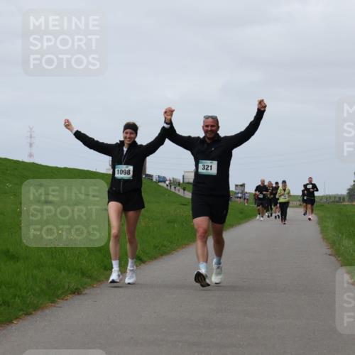 04.05.2025 - 8. Wedeler Halbmarathon Yannick Fuchs http://msf.ph/oto/7820827 04.05.2025 11:51:00 Laufen 1098, 321 meine-sportfotos.de