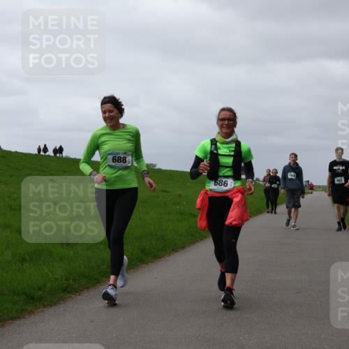 04.05.2025 - 8. Wedeler Halbmarathon Yannick Fuchs http://msf.ph/oto/7820829 04.05.2025 12:04:59 Laufen 688, 686, 683 meine-sportfotos.de
