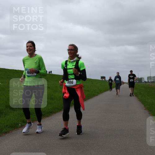 04.05.2025 - 8. Wedeler Halbmarathon Yannick Fuchs http://msf.ph/oto/7820837 04.05.2025 12:05:00 Laufen 688, 686 meine-sportfotos.de