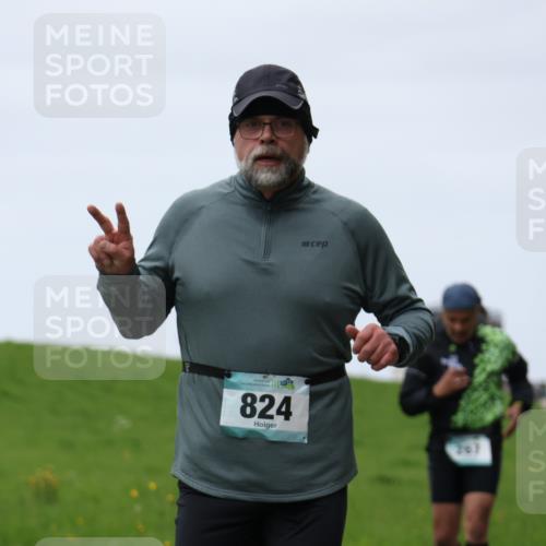 04.05.2025 - 8. Wedeler Halbmarathon Yannick Fuchs http://msf.ph/oto/7820843 04.05.2025 11:27:46 Laufen 824, 207 meine-sportfotos.de