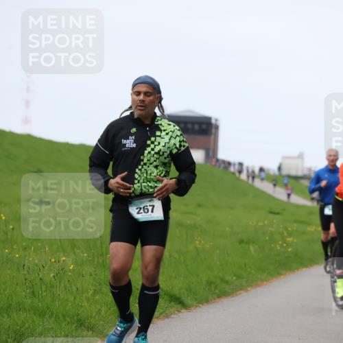 04.05.2025 - 8. Wedeler Halbmarathon Yannick Fuchs http://msf.ph/oto/7820882 04.05.2025 11:27:48 Laufen 267 meine-sportfotos.de
