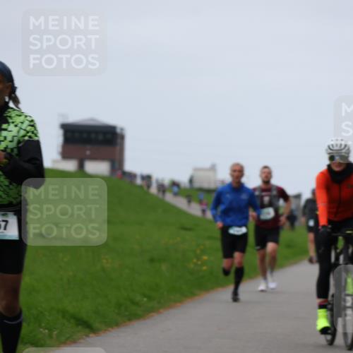 04.05.2025 - 8. Wedeler Halbmarathon Yannick Fuchs http://msf.ph/oto/7820895 04.05.2025 11:27:49 Laufen 267 meine-sportfotos.de