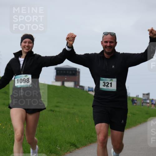 04.05.2025 - 8. Wedeler Halbmarathon Yannick Fuchs http://msf.ph/oto/7820897 04.05.2025 11:51:01 Laufen 1098, 321 meine-sportfotos.de