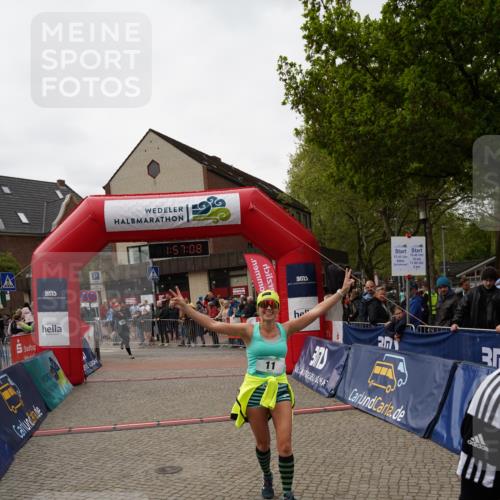 04.05.2025 - 8. Wedeler Halbmarathon Felixshl http://msf.ph/oto/7820899 04.05.2025 11:57:06 Ziel 11, 306, 441 meine-sportfotos.de