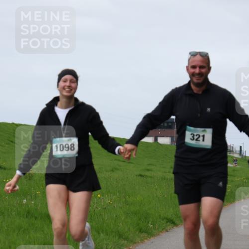 04.05.2025 - 8. Wedeler Halbmarathon Yannick Fuchs http://msf.ph/oto/7820934 04.05.2025 11:51:02 Laufen 1098, 321 meine-sportfotos.de