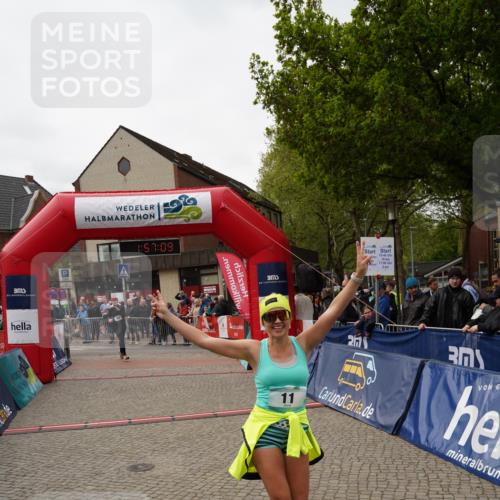 04.05.2025 - 8. Wedeler Halbmarathon Felixshl http://msf.ph/oto/7820955 04.05.2025 11:57:06 Ziel 11, 306, 441 meine-sportfotos.de
