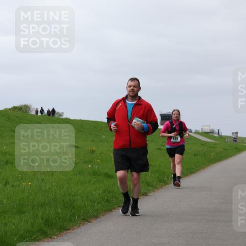 04.05.2025 - 8. Wedeler Halbmarathon Yannick Fuchs http://msf.ph/oto/7820956 04.05.2025 12:05:49 Laufen 167 meine-sportfotos.de