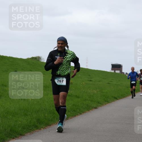 04.05.2025 - 8. Wedeler Halbmarathon Yannick Fuchs http://msf.ph/oto/7820957 04.05.2025 11:27:51 Laufen 267, 780 meine-sportfotos.de