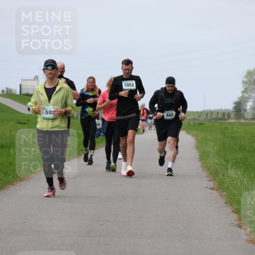 04.05.2025 - 8. Wedeler Halbmarathon Yannick Fuchs http://msf.ph/oto/7821022 04.05.2025 11:51:16 Laufen 58, 00, 1052, 443 meine-sportfotos.de