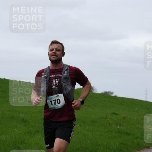 04.05.2025 - 8. Wedeler Halbmarathon Yannick Fuchs http://msf.ph/oto/7821039 04.05.2025 11:28:00 Laufen 170 meine-sportfotos.de
