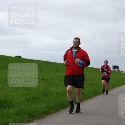 04.05.2025 - 8. Wedeler Halbmarathon Yannick Fuchs http://msf.ph/oto/7821053 04.05.2025 12:05:51 Laufen 167 meine-sportfotos.de