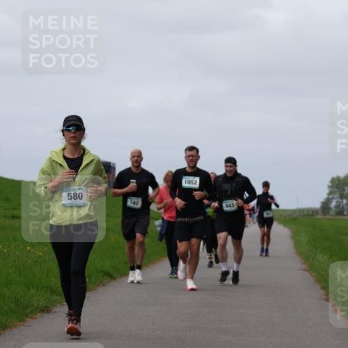 04.05.2025 - 8. Wedeler Halbmarathon Yannick Fuchs http://msf.ph/oto/7821154 04.05.2025 11:51:21 Laufen 580, 142, 1052, 443 meine-sportfotos.de