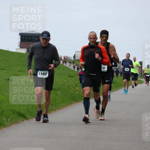 04.05.2025 - 8. Wedeler Halbmarathon Yannick Fuchs http://msf.ph/oto/7821172 04.05.2025 11:28:08 Laufen 1102, 06, 648 meine-sportfotos.de