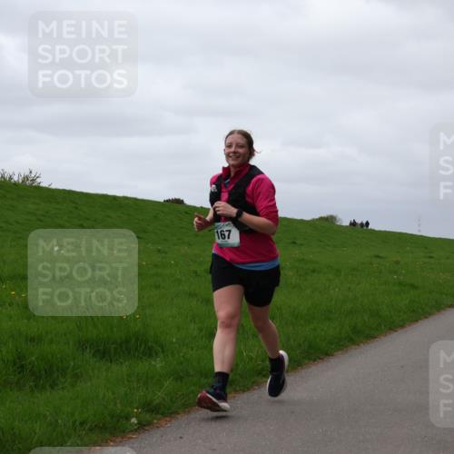04.05.2025 - 8. Wedeler Halbmarathon Yannick Fuchs http://msf.ph/oto/7821174 04.05.2025 12:05:55 Laufen 167 meine-sportfotos.de