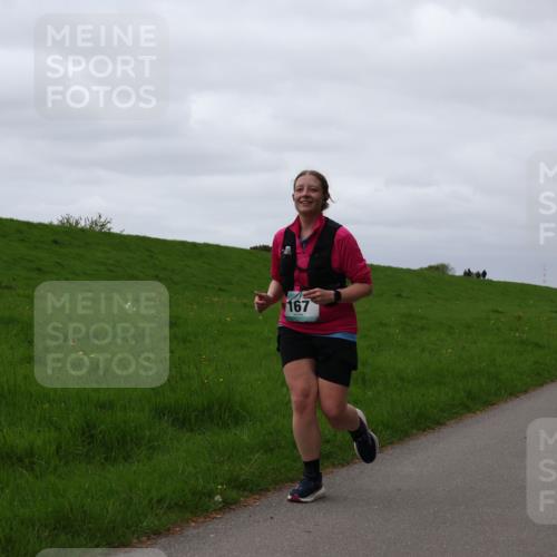 04.05.2025 - 8. Wedeler Halbmarathon Yannick Fuchs http://msf.ph/oto/7821182 04.05.2025 12:05:55 Laufen 167 meine-sportfotos.de