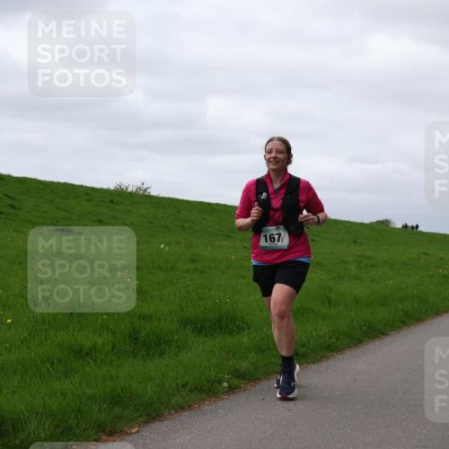 04.05.2025 - 8. Wedeler Halbmarathon Yannick Fuchs http://msf.ph/oto/7821189 04.05.2025 12:05:56 Laufen 167 meine-sportfotos.de