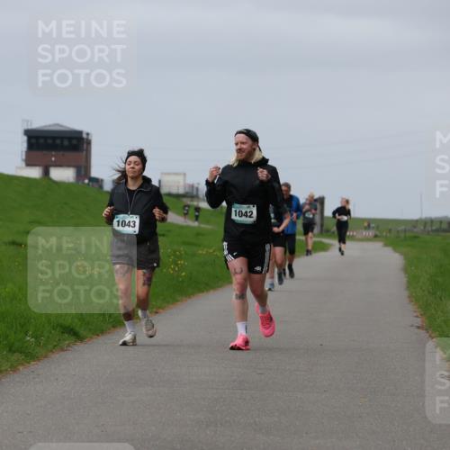 04.05.2025 - 8. Wedeler Halbmarathon Yannick Fuchs http://msf.ph/oto/7821232 04.05.2025 12:06:51 Laufen 1043, 1042 meine-sportfotos.de