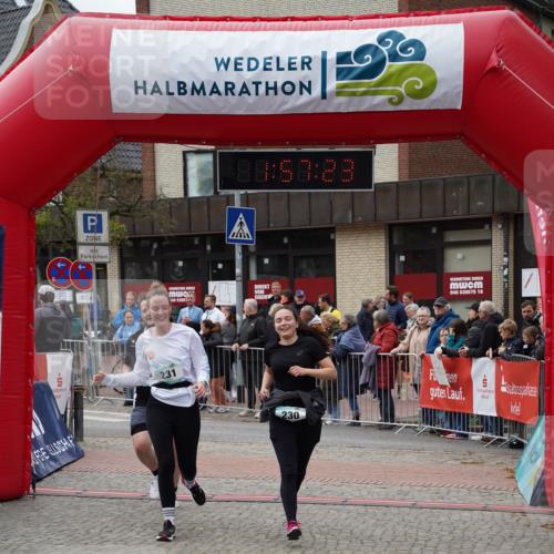 04.05.2025 - 8. Wedeler Halbmarathon Felixshl http://msf.ph/oto/7821242 04.05.2025 11:57:21 Ziel 230, 231, 568 meine-sportfotos.de