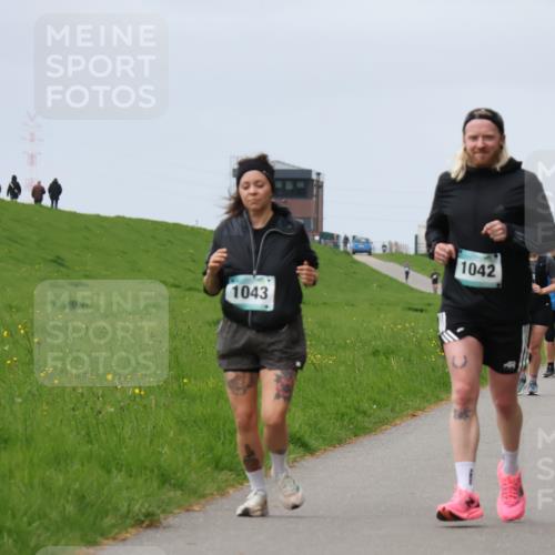 04.05.2025 - 8. Wedeler Halbmarathon Yannick Fuchs http://msf.ph/oto/7821261 04.05.2025 12:06:54 Laufen 1043, 1042 meine-sportfotos.de