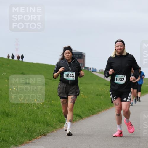 04.05.2025 - 8. Wedeler Halbmarathon Yannick Fuchs http://msf.ph/oto/7821273 04.05.2025 12:06:54 Laufen 1043, 1042 meine-sportfotos.de