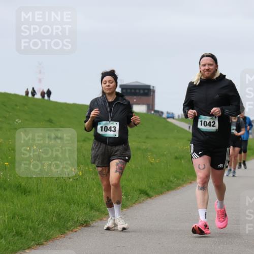 04.05.2025 - 8. Wedeler Halbmarathon Yannick Fuchs http://msf.ph/oto/7821288 04.05.2025 12:06:54 Laufen 1043, 1042 meine-sportfotos.de