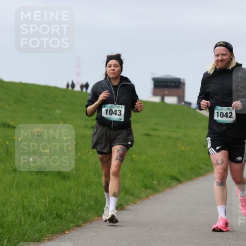 04.05.2025 - 8. Wedeler Halbmarathon Yannick Fuchs http://msf.ph/oto/7821305 04.05.2025 12:06:55 Laufen 1043, 1042 meine-sportfotos.de