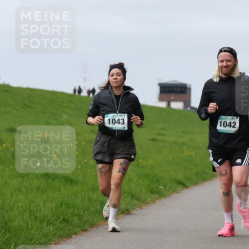 04.05.2025 - 8. Wedeler Halbmarathon Yannick Fuchs http://msf.ph/oto/7821314 04.05.2025 12:06:55 Laufen 1043, 1042 meine-sportfotos.de