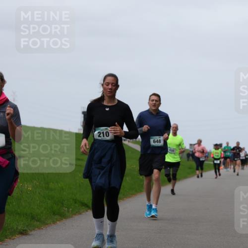 04.05.2025 - 8. Wedeler Halbmarathon Yannick Fuchs http://msf.ph/oto/7821319 04.05.2025 11:28:20 Laufen 14, 210, 648, 620 meine-sportfotos.de