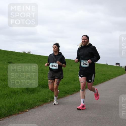 04.05.2025 - 8. Wedeler Halbmarathon Yannick Fuchs http://msf.ph/oto/7821359 04.05.2025 12:06:59 Laufen 1043, 1042 meine-sportfotos.de
