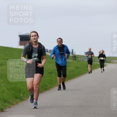 04.05.2025 - 8. Wedeler Halbmarathon Yannick Fuchs http://msf.ph/oto/7821386 04.05.2025 12:07:04 Laufen  meine-sportfotos.de