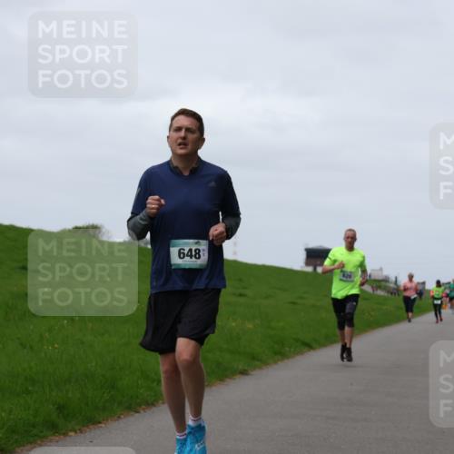 04.05.2025 - 8. Wedeler Halbmarathon Yannick Fuchs http://msf.ph/oto/7821394 04.05.2025 11:28:24 Laufen 648, 620 meine-sportfotos.de