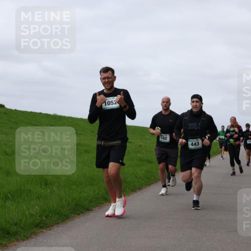 04.05.2025 - 8. Wedeler Halbmarathon Yannick Fuchs http://msf.ph/oto/7821400 04.05.2025 11:51:27 Laufen 1052, 142, 443 meine-sportfotos.de