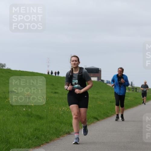 04.05.2025 - 8. Wedeler Halbmarathon Yannick Fuchs http://msf.ph/oto/7821403 04.05.2025 12:07:06 Laufen  meine-sportfotos.de