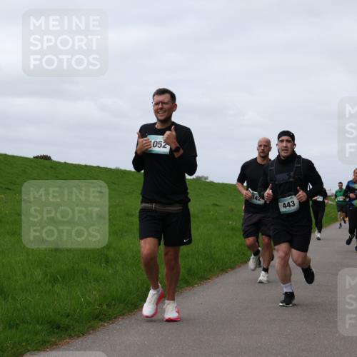 04.05.2025 - 8. Wedeler Halbmarathon Yannick Fuchs http://msf.ph/oto/7821406 04.05.2025 11:51:27 Laufen 052, 443 meine-sportfotos.de