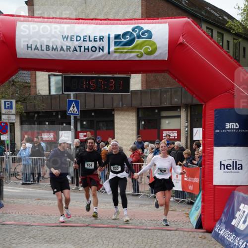 04.05.2025 - 8. Wedeler Halbmarathon Felixshl http://msf.ph/oto/7821407 04.05.2025 11:57:29 Ziel 104, 232, 928, 1161 meine-sportfotos.de