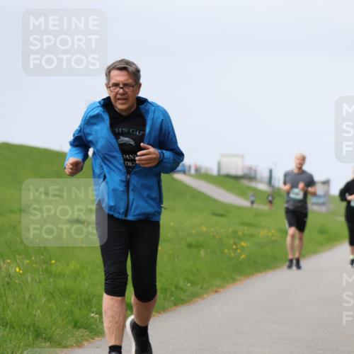 04.05.2025 - 8. Wedeler Halbmarathon Yannick Fuchs http://msf.ph/oto/7821449 04.05.2025 12:07:10 Laufen  meine-sportfotos.de