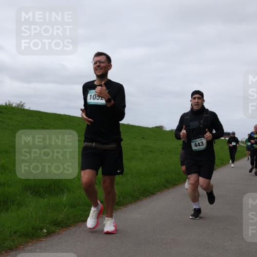04.05.2025 - 8. Wedeler Halbmarathon Yannick Fuchs http://msf.ph/oto/7821454 04.05.2025 11:51:28 Laufen 105, 443 meine-sportfotos.de