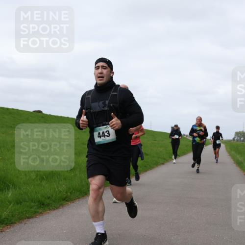 04.05.2025 - 8. Wedeler Halbmarathon Yannick Fuchs http://msf.ph/oto/7821476 04.05.2025 11:51:28 Laufen 443 meine-sportfotos.de