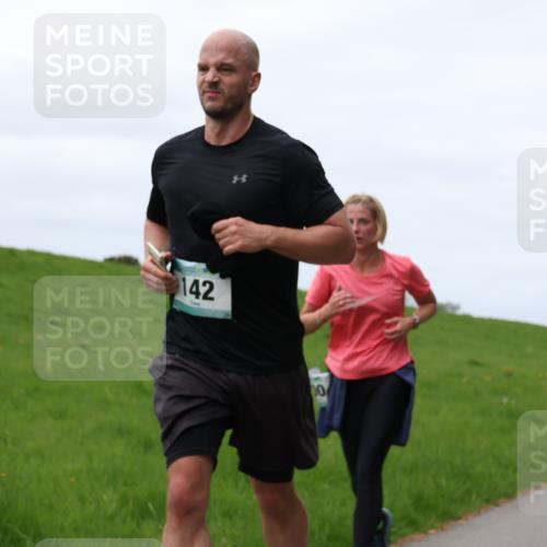 04.05.2025 - 8. Wedeler Halbmarathon Yannick Fuchs http://msf.ph/oto/7821504 04.05.2025 11:51:29 Laufen 142, 19 meine-sportfotos.de