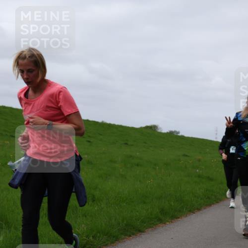04.05.2025 - 8. Wedeler Halbmarathon Yannick Fuchs http://msf.ph/oto/7821548 04.05.2025 11:51:30 Laufen 931 meine-sportfotos.de