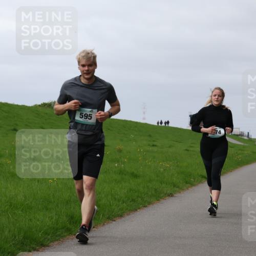 04.05.2025 - 8. Wedeler Halbmarathon Yannick Fuchs http://msf.ph/oto/7821559 04.05.2025 12:07:27 Laufen 595, 74 meine-sportfotos.de