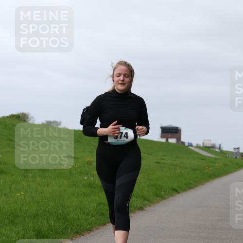 04.05.2025 - 8. Wedeler Halbmarathon Yannick Fuchs http://msf.ph/oto/7821621 04.05.2025 12:07:29 Laufen 74 meine-sportfotos.de