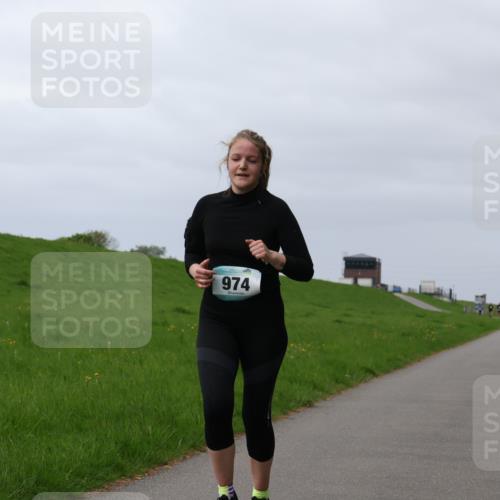 04.05.2025 - 8. Wedeler Halbmarathon Yannick Fuchs http://msf.ph/oto/7821639 04.05.2025 12:07:30 Laufen 974 meine-sportfotos.de