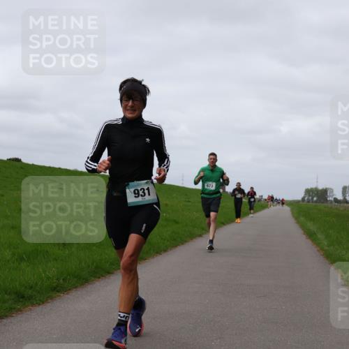 04.05.2025 - 8. Wedeler Halbmarathon Yannick Fuchs http://msf.ph/oto/7821732 04.05.2025 11:51:34 Laufen 673, 931 meine-sportfotos.de