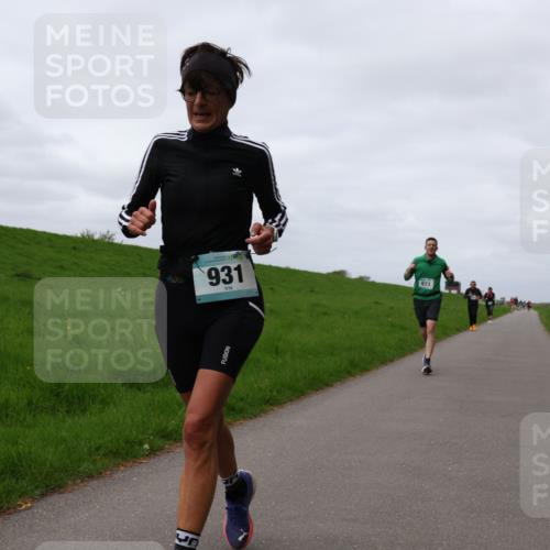 04.05.2025 - 8. Wedeler Halbmarathon Yannick Fuchs http://msf.ph/oto/7821759 04.05.2025 11:51:35 Laufen 931, 673 meine-sportfotos.de