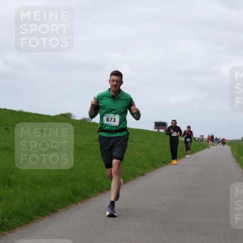04.05.2025 - 8. Wedeler Halbmarathon Yannick Fuchs http://msf.ph/oto/7821770 04.05.2025 11:51:36 Laufen 673 meine-sportfotos.de
