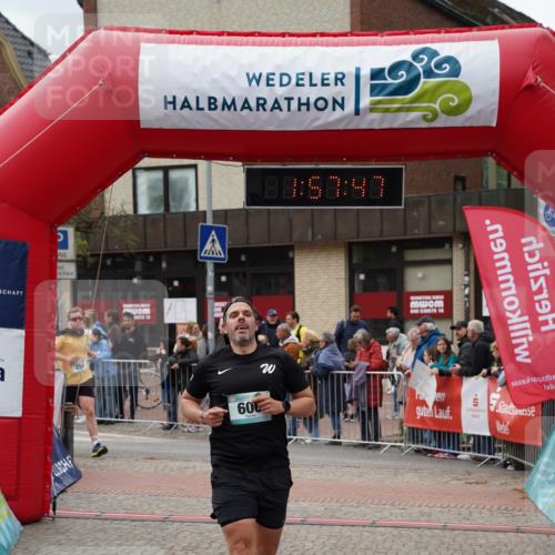 04.05.2025 - 8. Wedeler Halbmarathon Felixshl http://msf.ph/oto/7821802 04.05.2025 11:57:45 Ziel 251, 606, 671 meine-sportfotos.de